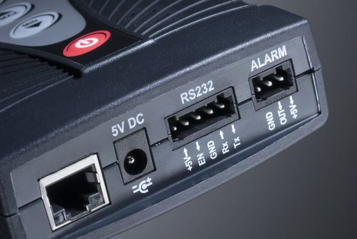 COMET M1200 – Multiregistrador con 4 entradas de termopar (K/J/S/B/T/N hasta +1800 °C), puerto Ethernet